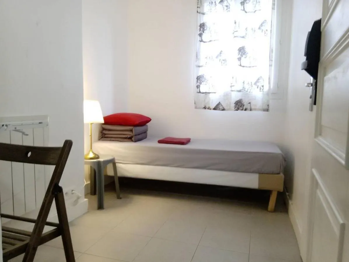 L & D Chambre D'Hote Paris 5*,